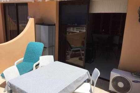 Ocean View 530 Apartment Адехе Екстериор снимка